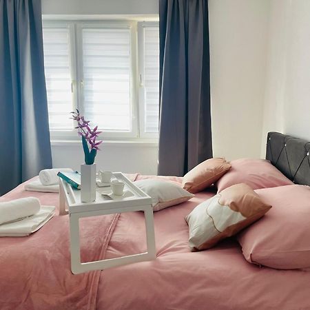 Apartment Zara Бихач Экстерьер фото